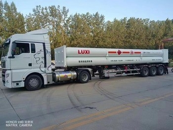 高安全性LPGタンク 液化石油ガスの安全かつ効率的な輸送のための半トレーラー